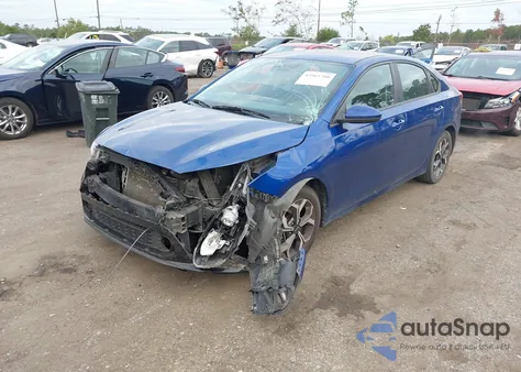 2019 Kia Forte Lxs z USA, uszkodzony, nr VIN 3KPF24AD9KE050953